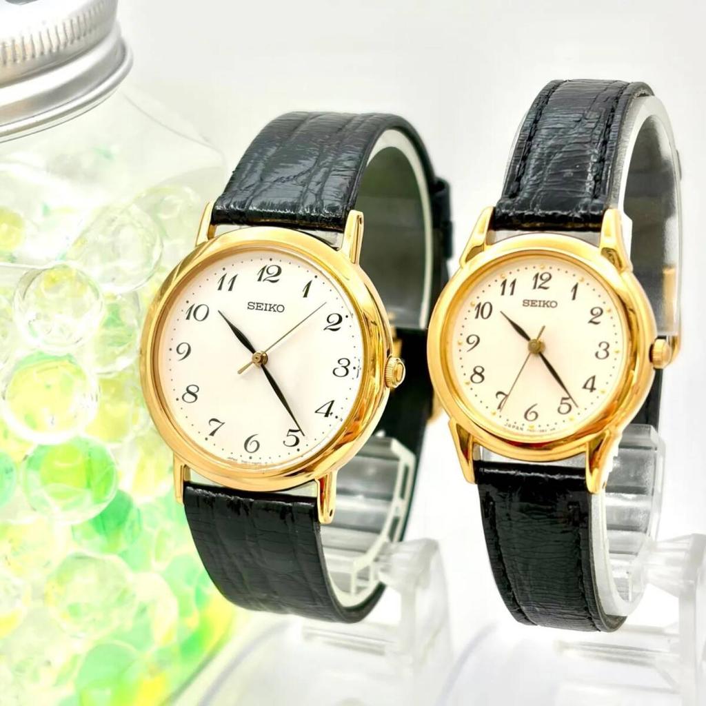 SEIKO и Пара Часов со Ремешком/ Отличное Состояние/ Новая Батарейка Мужские Женские Часы, Золотой, 7N01-6890 2D0057, 7N01-6880 710298