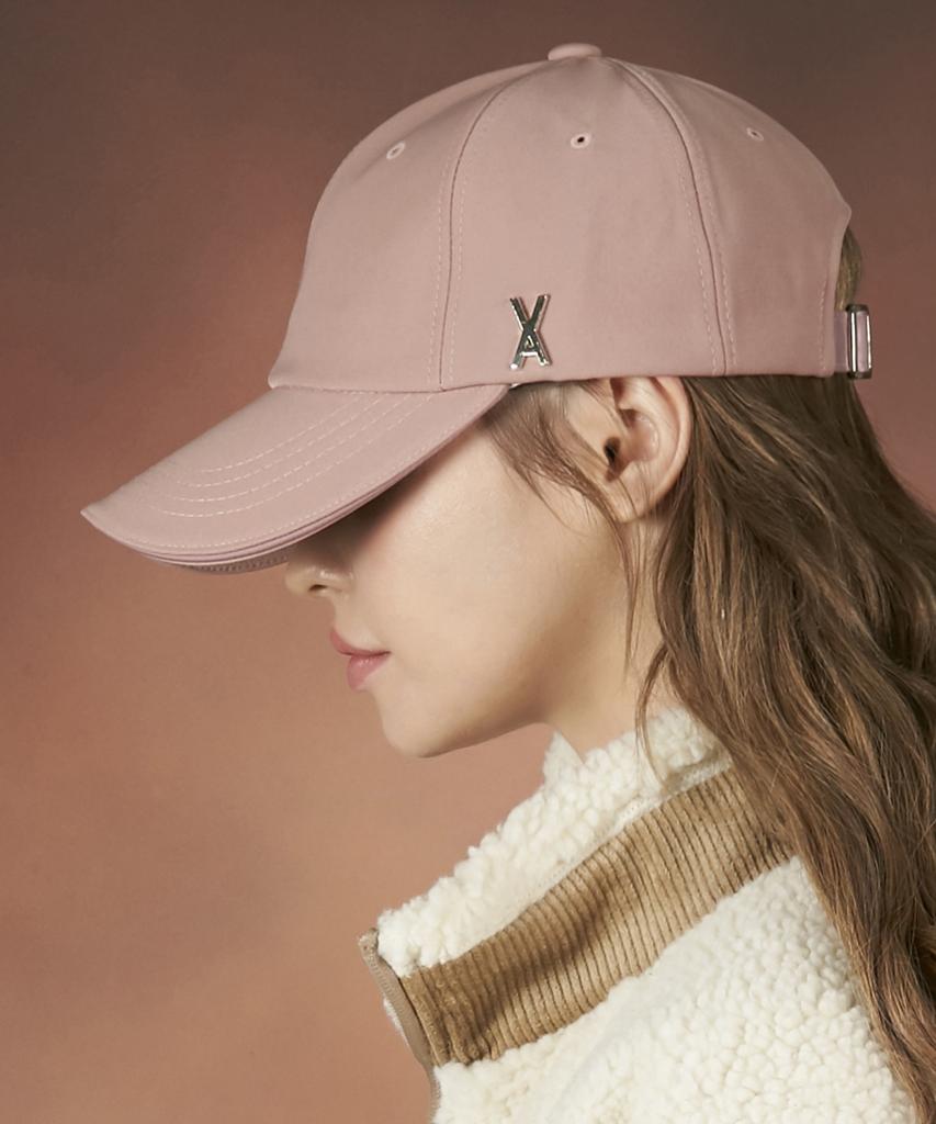 Бейсболка BajaL Oversized с серебряными заклепками, розовая