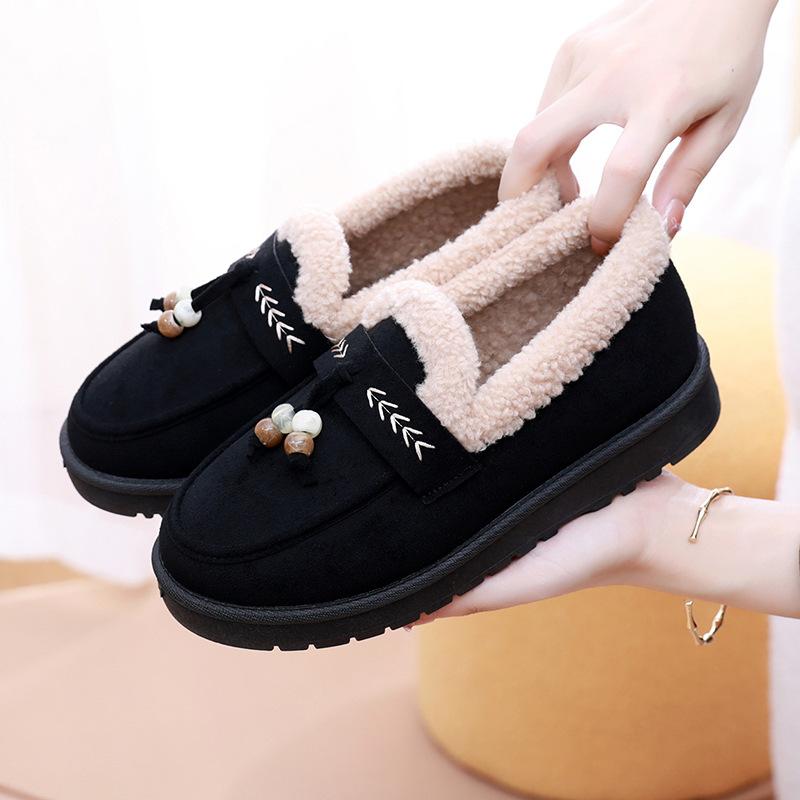 Women's Winter Warm Platform Moccasins Slippers Fuzzy Faux Suede Loafers with Fleece Lined Non Slip House Shoes Indoor Outdoor Walking Shoes for Women