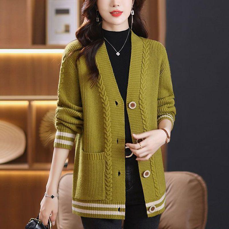 Мама вязаный кардиган свитер пальто осень новый универсальный наряд большой свободный осенне-зимний свитер кардиган