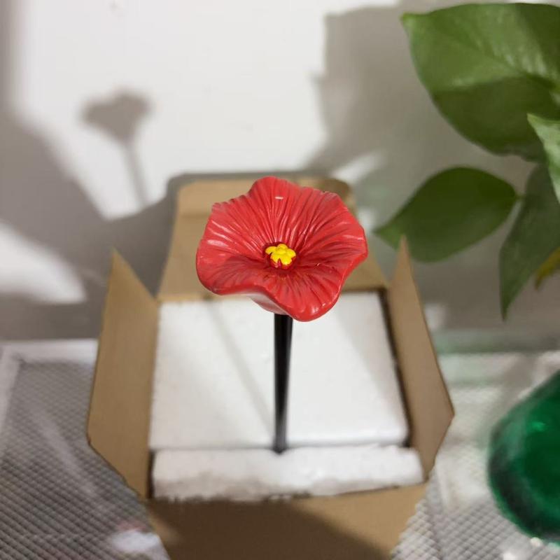 Bee Water Feeder Resin Flower Fountain for Gardens Portable Drinking Station for Bees with Easy Refill