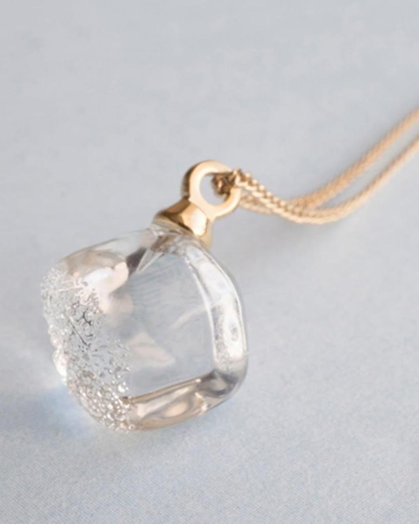 [Set] 2-piece set (HARIO Lampwork Factory Melty Cube Necklace HAA-MC-001N, Gift Bag with Ribbon)