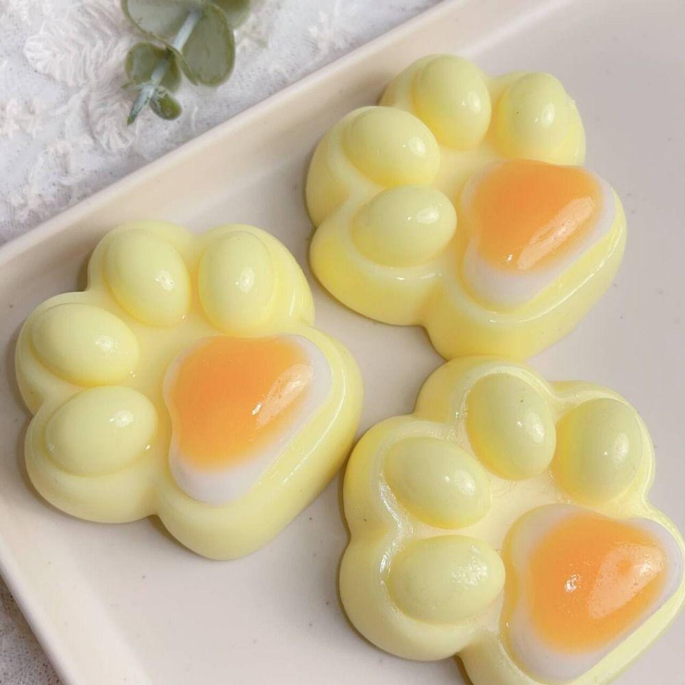 Poached Egg Mini Cat Paw Squeeze Toy Three-color Rainbow Pinch Decompression Toy  Kid