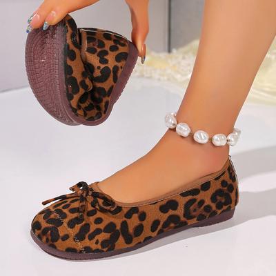 Ретро туфли одинарки большого размера женские 2025 весна новые с бантом на плоской подошве с мелким вырезом нежные вечерний бриз на одной педали женские туфли