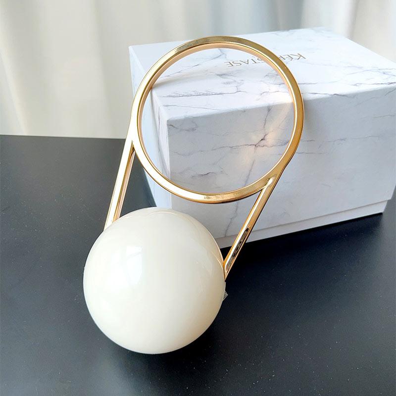 Luxury Handbags High-end New Brand Fashionable Simple Acrylic Ball Banquet Bag Versatile Commuting Elegant Women's Shoulder Bag