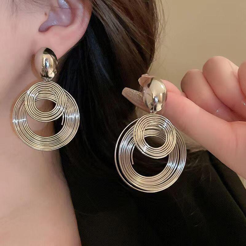 Круглые серьги Niche Design: 2025 Элитный стиль для женщин - Уникальный темперамент Осень и зима