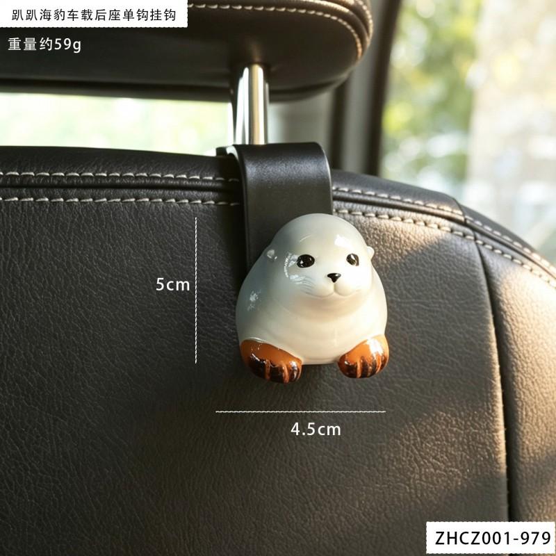 Cute Animal Car Seat Hook Rear Headrest Resin Decorative Hanging Accessory Kids Travel Daily Use