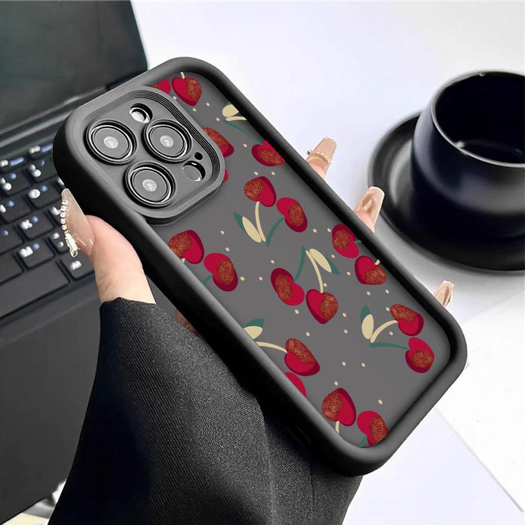 Защитный чехол Black Cherry Groove для iPhone 14/15/16/17 Pro Max