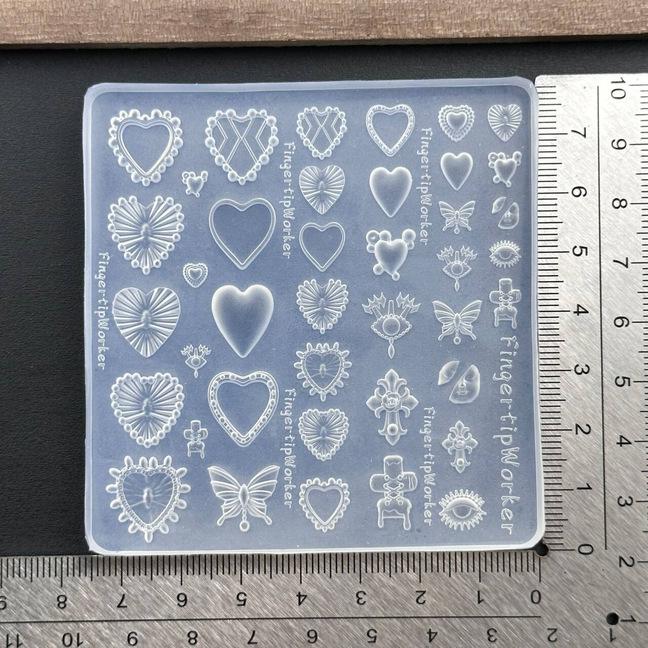 Барочное сердце Французское ожерелье Бабочка Цветок 3D Акриловая форма для ногтей DIY Украшение для нейл-арта Прозрачный маникюрный шаблон