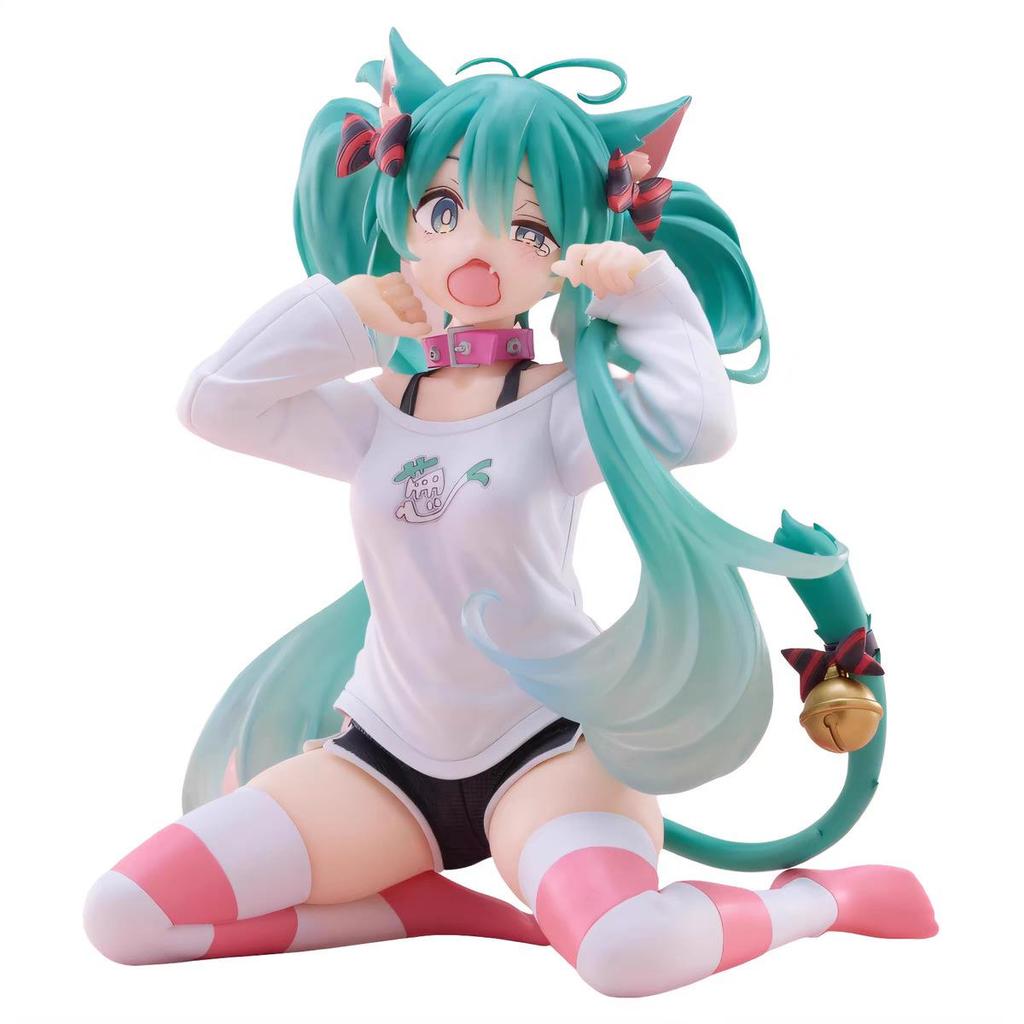 Hatsune Miku Cat Ear Pajama Figure: Anime Beautiful Girl Table Ornament Gift