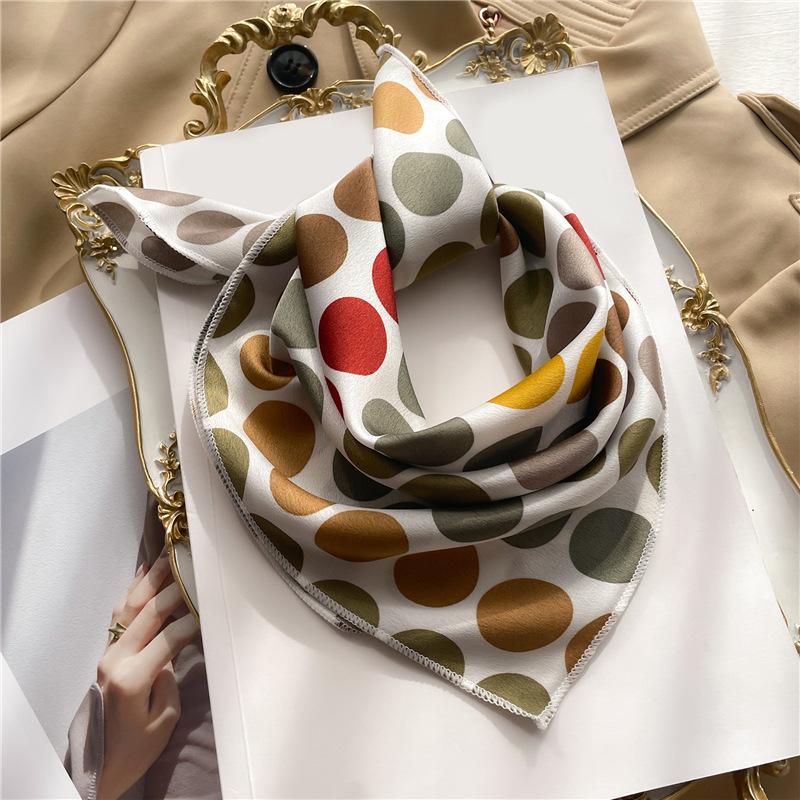 50 * 50cm Spring And Autumn Silk Scarves Versatile Decoration Professional Small Square Scarves Neck Protection Binding Bag