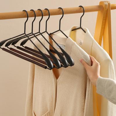 3 шт. Утолщенная кованая вешалка для одежды Винтажная цельнолитая вешалка из бука Деревянная вешалка без следов Светлая роскошь