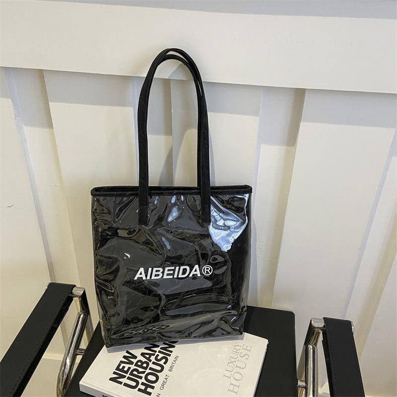 Прозрачная сумка-желе женская весна-лето новая модная портативная сумка через плечо с косым ремнем большая сумка женская