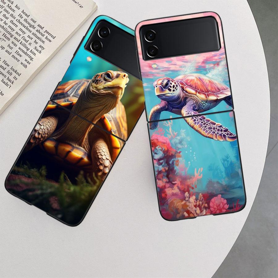 Marine Organisms, Sea Turtles, And Animals Phone Case For Samsung Z Flip 7 6 5G Galaxy Z Flip 5 4 3 Black Hard Cell Cover Luxur