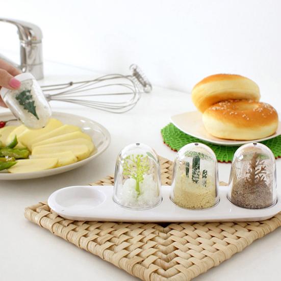 4Pcs/Set Plants Kitchen Spice Animals Seasoning Box Can Storage Bottle Salt Jar
