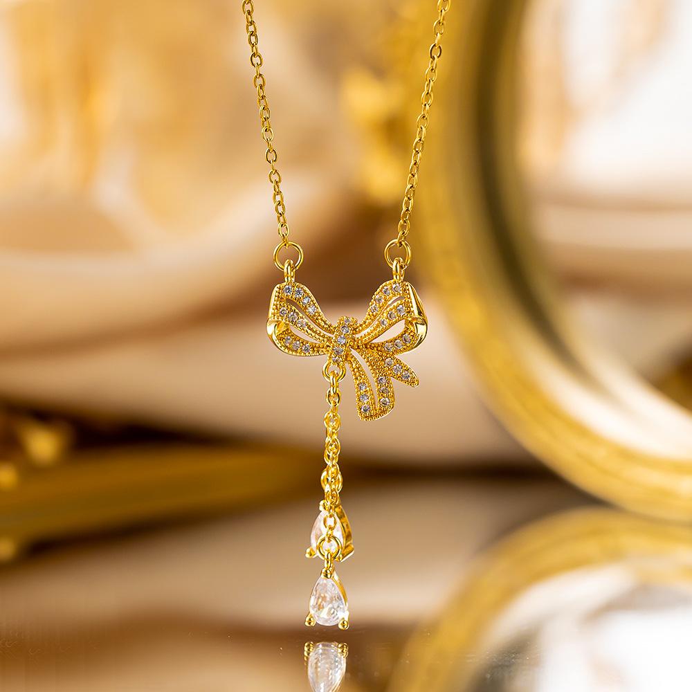 Elegant Full Zircon Copper Necklace Women Simple Exquisite Collarbone Chain Luxury Micro Inlaid Jewelry Gift