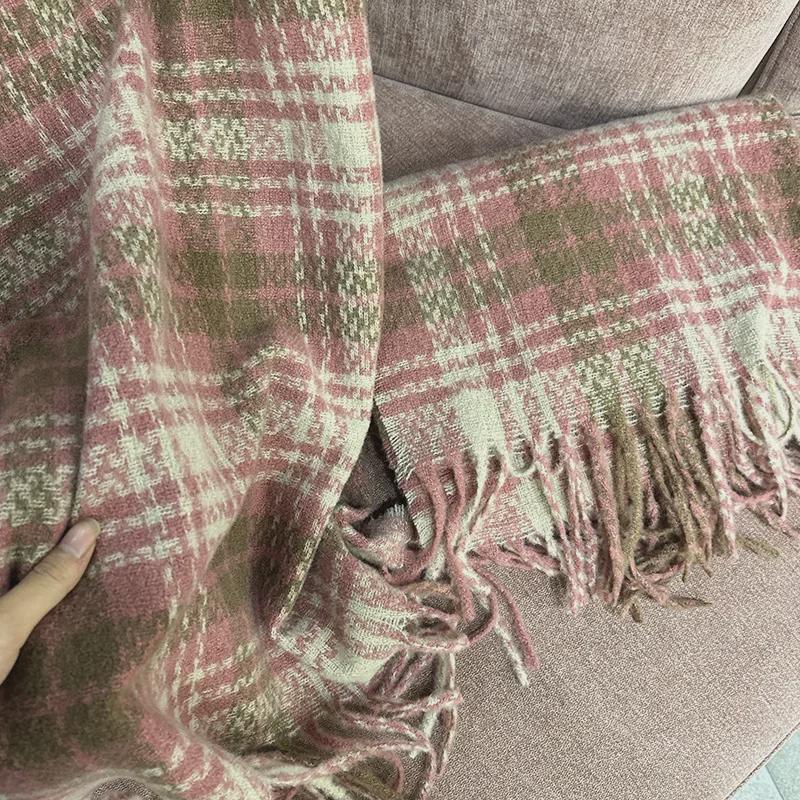 Korean Style Plaid Scarf: Dark Blue, Light Blue & Pink Dried Roses Design - All-Match Warm Scarf for Women & Students