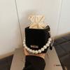 Foreign Style Small Bag Popular New Fashion Design Versatile Pearl Chain Messenger Bag Shoulder Bucket Commuter Bag