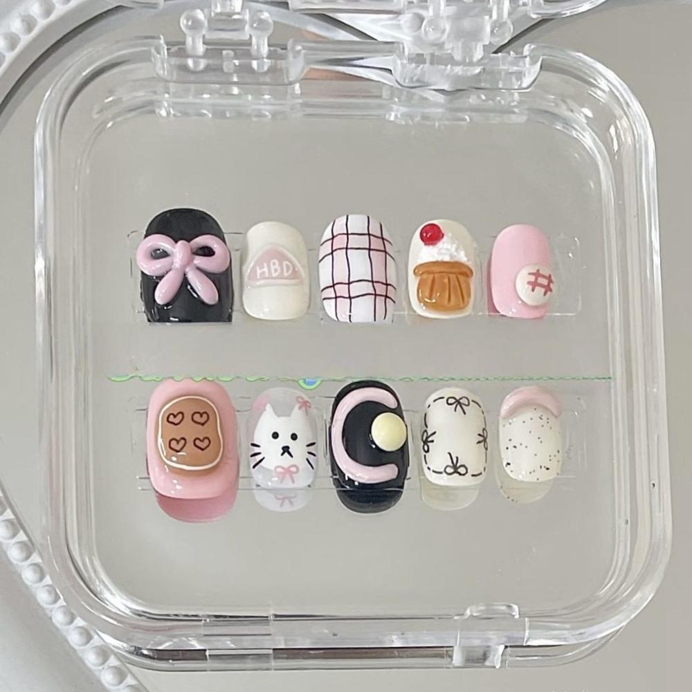 Sweet Cute Cartoon Cat Dog Bear Handmade Short Square Ruond Removable Fake Nails Bowknot Bread Cookie Stars Press On Nails