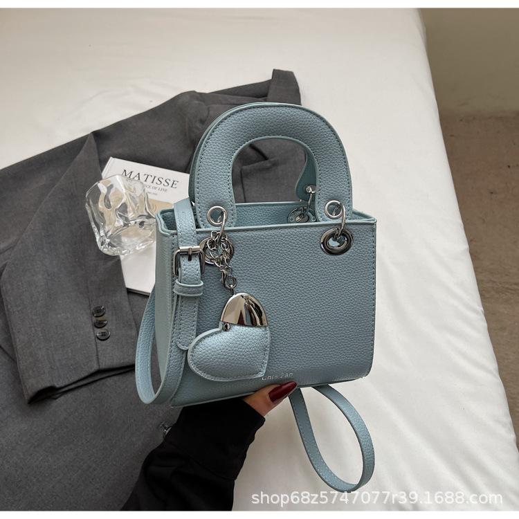 High-end Handbag Bag Women's 2025 Summer New Niche Design Dai Fei Bag Fashionable and Versatile One-shoulder Crossbody Bag