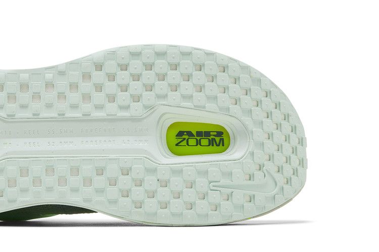 Nike Vomero Premium Barely Volt