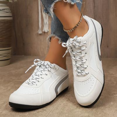 Повседневные белые кроссовки на мягкой подошве для женщин 2025 весенне-осенняя мода Нескользящие беговые кроссовки Женские легкие плоские спортивные туфли