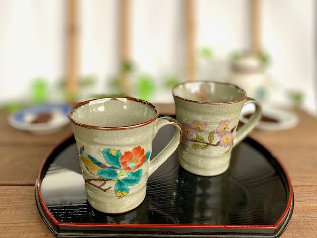 Хяккаэн Кутани Ёсино вишневая камелия с птицей керамическая 190 мл 2 шт [Парная кружка] и "Ура-э"