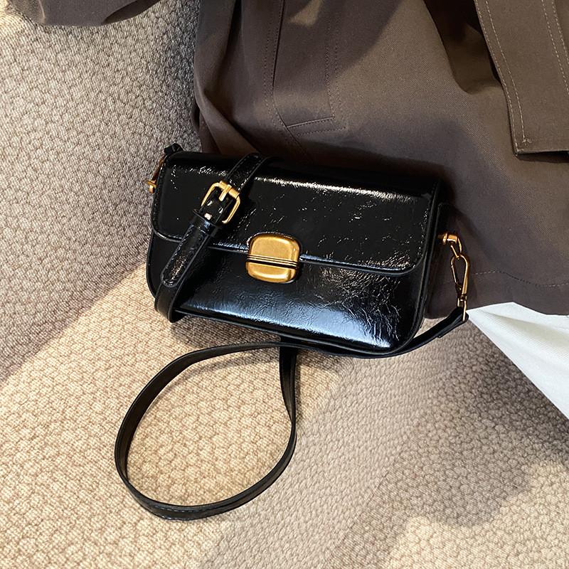 Ielgy Popular Fashion Small Square Bag Ladies Shoulder Messenger Bag Trendy