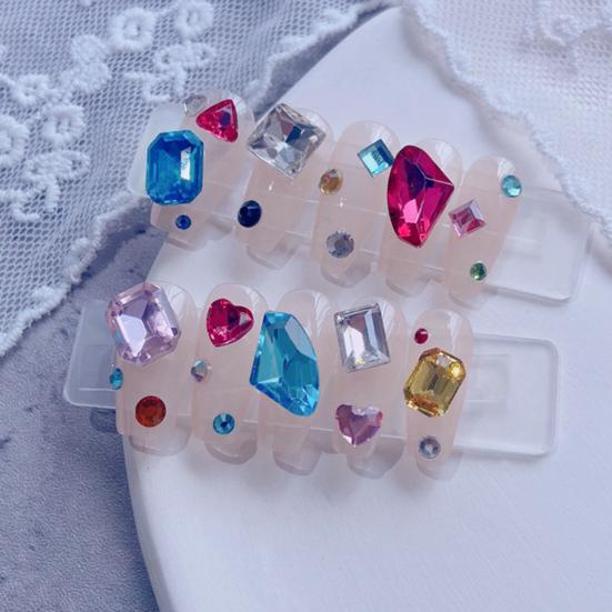 Стильные украшения для дизайна ногтей Яркие 3 цвета с 3D-эффектом