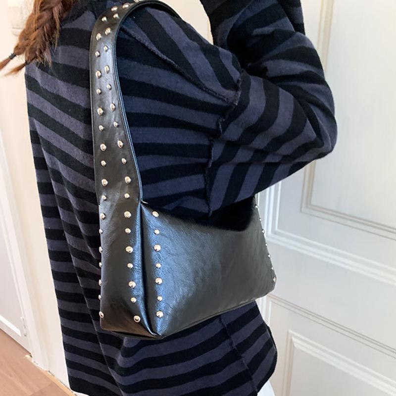 Винтажная однотонная сумка-подмышка с заклепками для женщин, легкая портативная сумка через плечо из ПУ кожи для путешествий, пляжа и повседневных выходов KTY