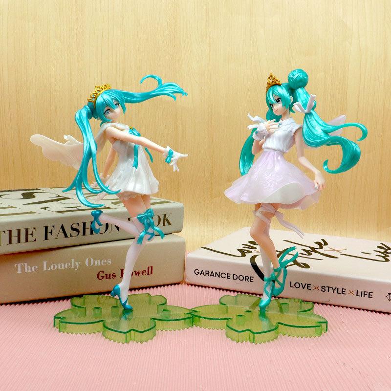 Non-Toxic Hatsune Miku Figures Anime Peripheral Two-Dimensional Beautiful Children Model Case Ornaments Children Gifts Home Decorations