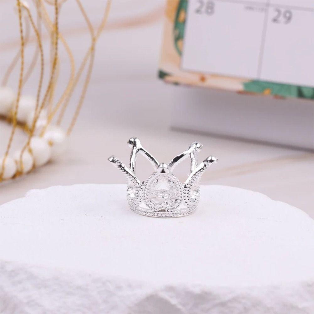Model Toys Mini Metal Crown Model Ornaments Mini Princess Crown Dollhouse Dollhouse
