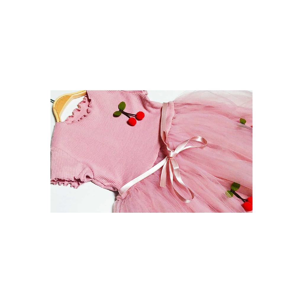 Платье-пачка вишневого цвета