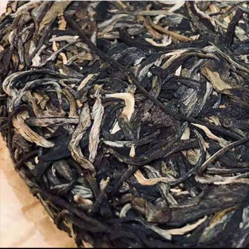 357 г Весенний пуэр с большими листьями, сырой чайный торт Буланг Пуэр Шэнча, Юнань Пуэр, чай