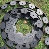 Прочный пластиковый бордюр для газона с колышками для крепления Защита растений Пластиковая окантовка газона Набор для окантовки ландшафта Бордюр для клумбы