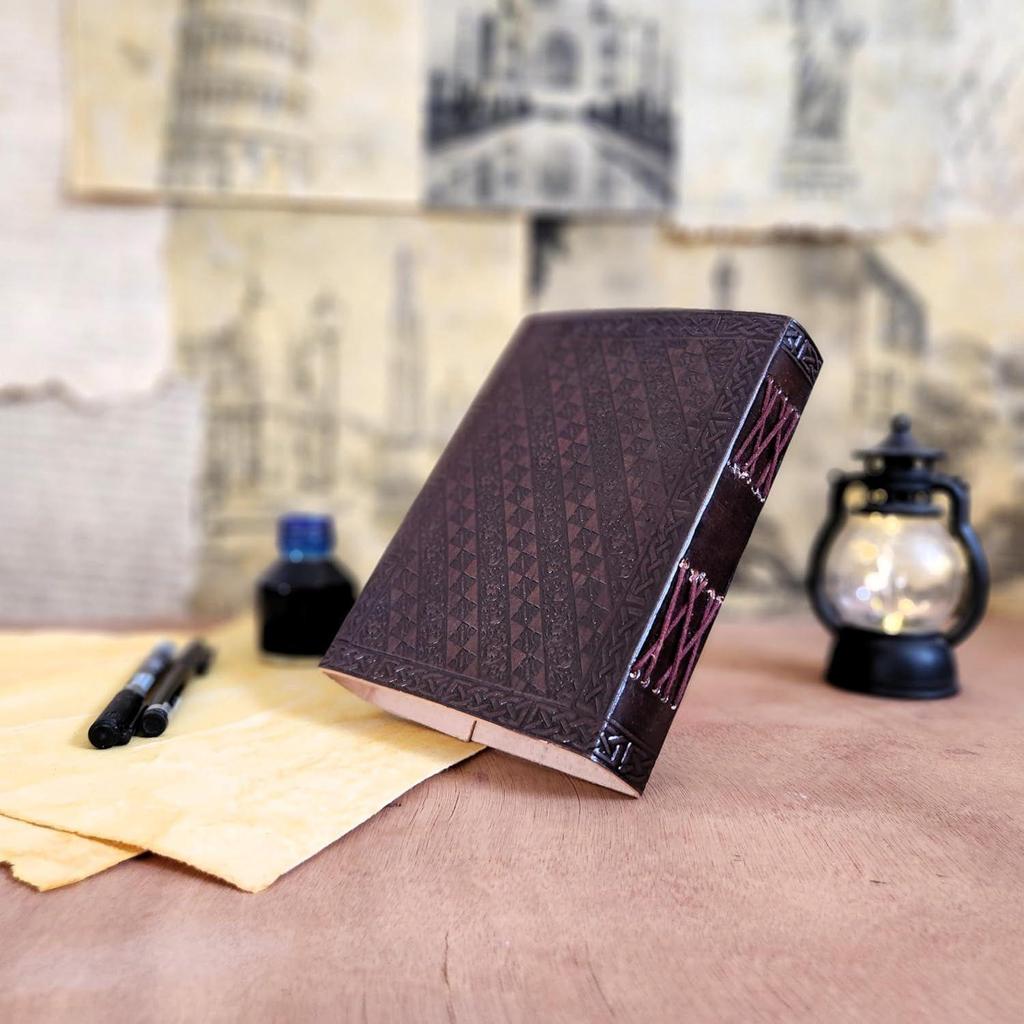 Кожаный журнал с тиснением розы, дневник молочных продуктов, блокнот для рисования с 200 страницами, C-замком, 7*5 дюймов, коричневый (Обычный журнал)