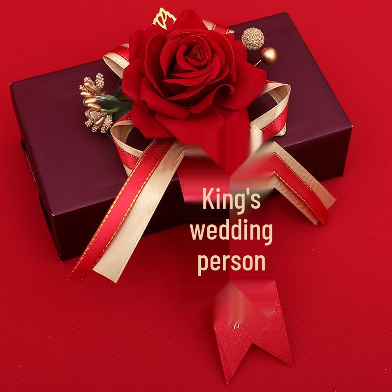 Свадебный набор бутоньерка: Бутоньерки для семьи, шаферов и подружек невесты для приветствия родителей.