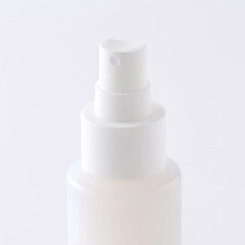 MUJI Стойкий фиксирующий спрей