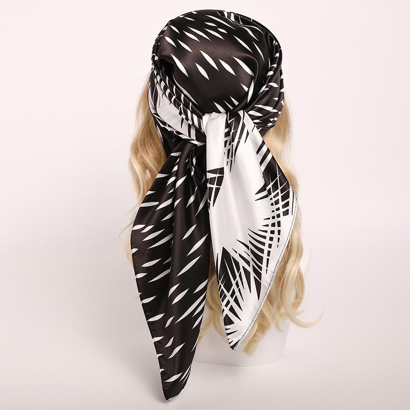 90 * 90cm New Silk Scarf Women'S Spring And Summer Decorative Scarf Sunscreen Travel Shawl Autumn And Winter Scarf Thin Edition