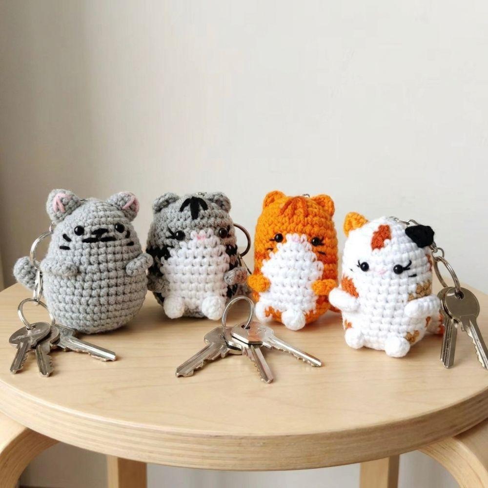 Handmade Hand Cat Keychain Handwoven Yarn Kitty Bag Charm Crochet Kitten Keyring  Backpack Decor