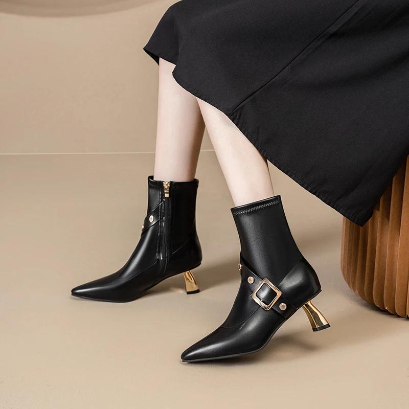Европейские и американские модные женские сапоги на высоком каблуке короткие сапоги с острым носком на молнии сбоку с пряжкой на ремне и заклепками женские одинарные сапоги