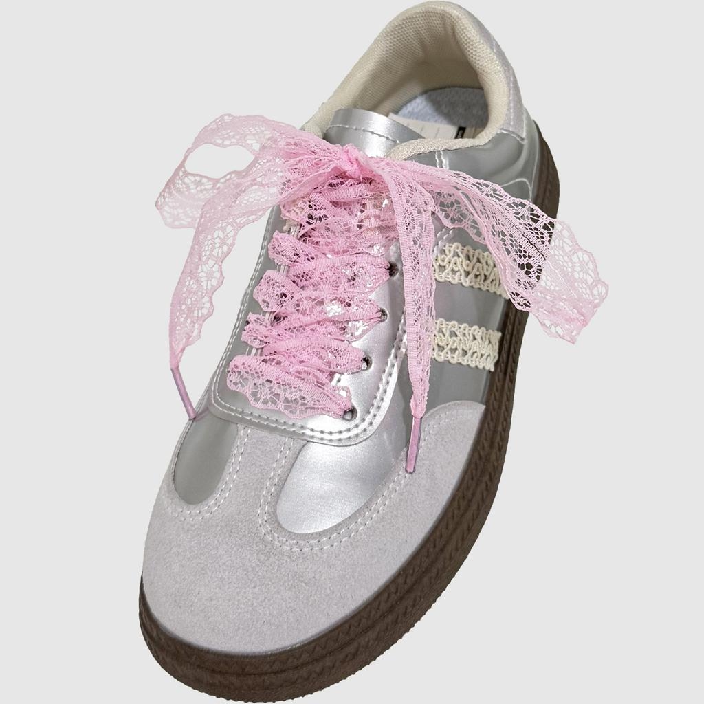 1 пара необычных кружевных плоских шнурков для кроссовок, шнурки для женской повседневной обуви, черные, белые шнурки, аксессуары