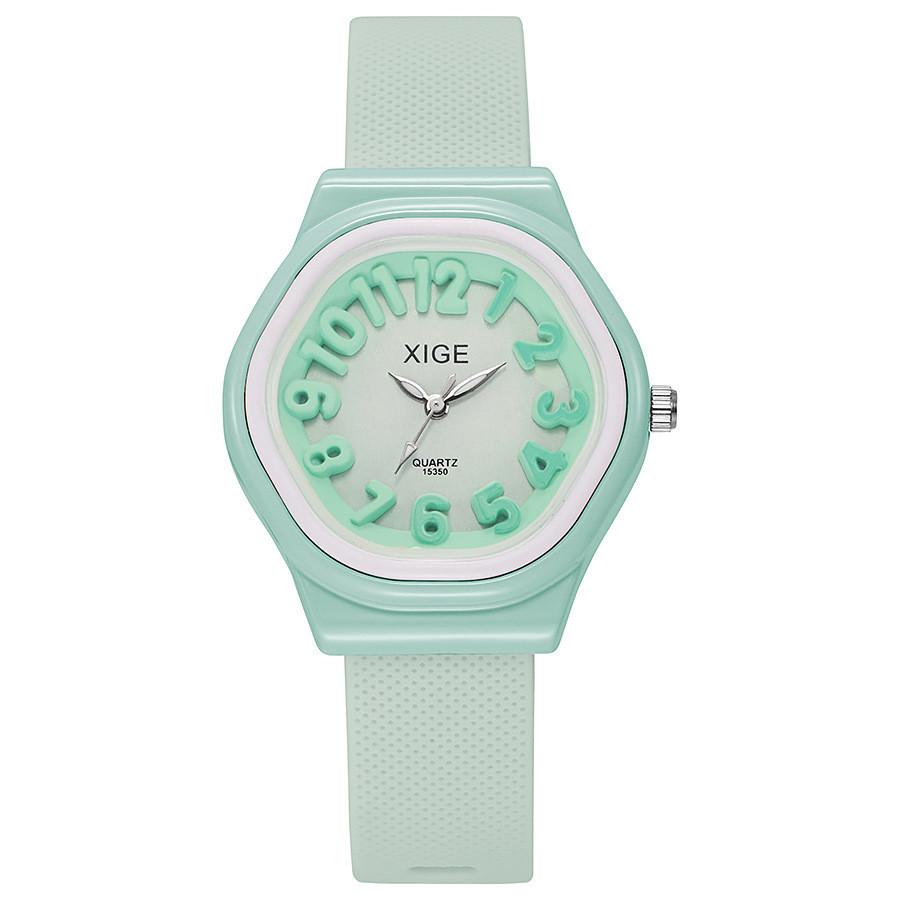 Silicone Quartz Watch For Women Cartoon Dial With Logo Customization