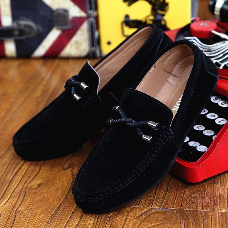 Fashion Men Loafers Business Shoes Suede Leather Soft Sole Male Casual Shoes Retro Flat Dress Shoes Moccasins Designer Slip On Men Shoe