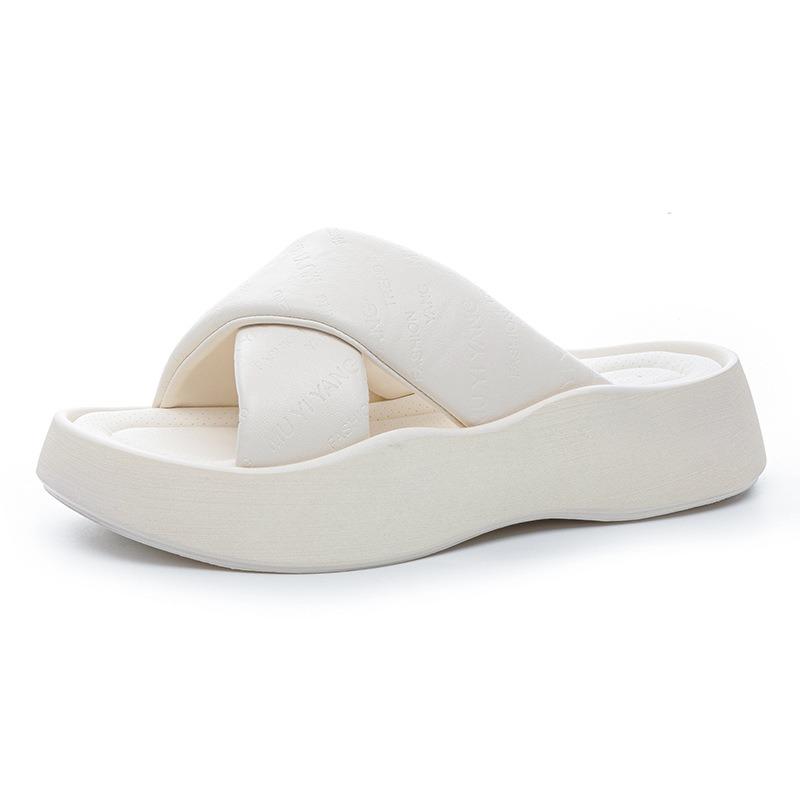 Повседневные однословные шлепанцы на толстой подошве для женской уличной носки, летние новые модные шлепанцы с увеличением роста для пляжа, прохладные шлепанцы