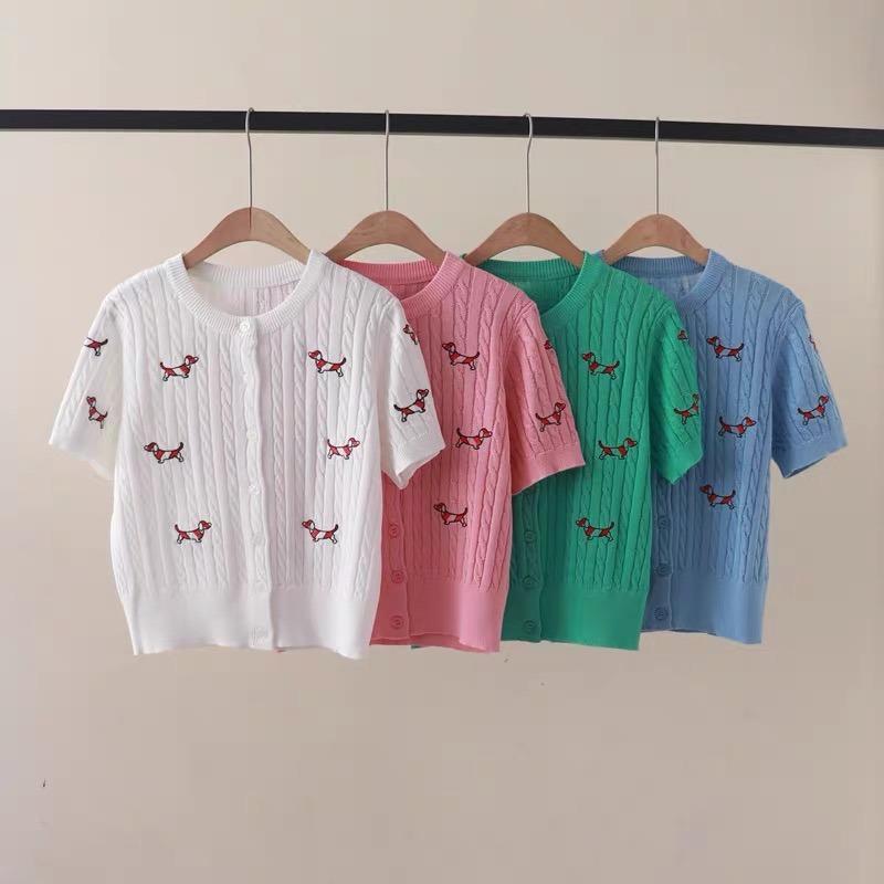 Летний женский дизайнерский свитер с круглым вырезом и коротким рукавом с вышивкой и рисунком, вязаный свитер с переплетением, кардиганы, топы для студенток колледжа