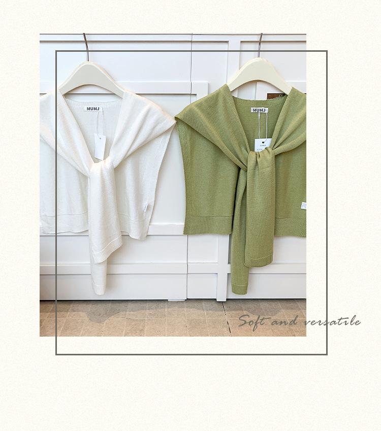 Korean-Style Cropped Wool Shawl for Women: Versatile Knit Scarf & Faux Collar Wrap