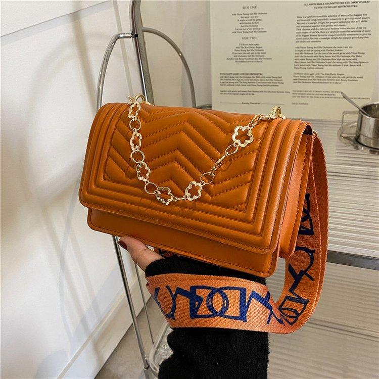 Модная ромбовидная вышивка нитью, маленькая квадратная сумка через плечо, сумка-мессенджер, новинка 2025 года, однотонная, с тиснением, однотонная, портативная женская сумка