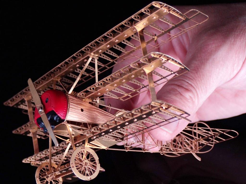 Aerobase A001 Серия Микро Музей 1/48 Fokker Dr.1 Красный Барон Истребитель ПМВ Модель из травлёной латуни