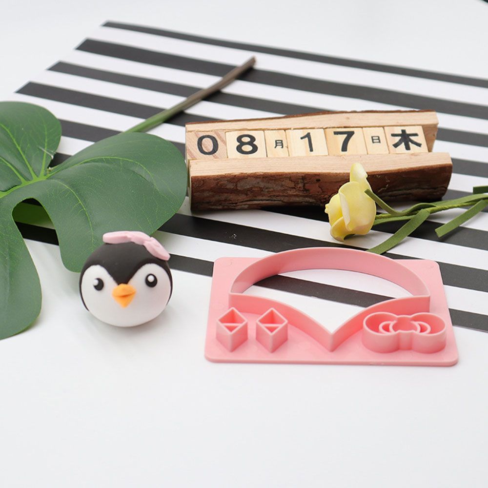 Plastic Cooking Supplementary Pasta Mould Set Food Moulds Cute Cartoon Dough Steamed Buns